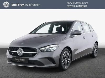 Grau Gebraucht 2024 Mercedes B180 Progressive Van / Kleinbus | 27.980 € (Guter Preis)
