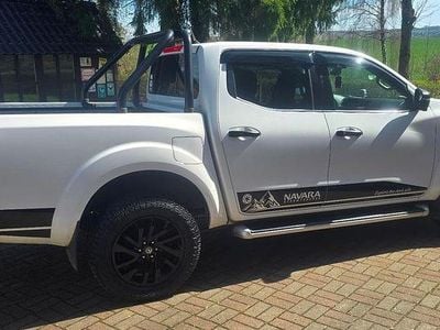 Gebraucht Nissan Navara 163 PS (119 kW) 2017 Weiß Pickup