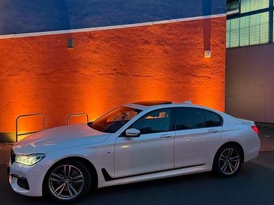 Second-hand BMW 730 265 CP (194 kW) 2016 Alb Berlinǎ