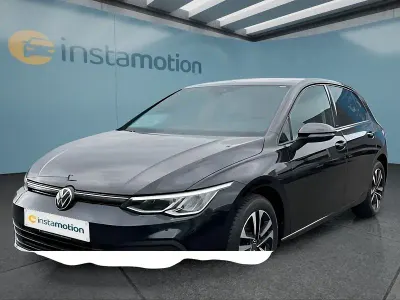 Gebraucht VW Golf VIII 150 PS (110 kW) 2021 Schwarz Kleinwagen