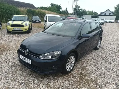 Gebraucht VW Golf VII Trendline 110 PS (80 kW) 2014 Blau Kombi