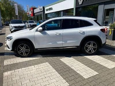 Second-hand Mercedes GLA200 163 CP (119 kW) 2021 Alb SUV