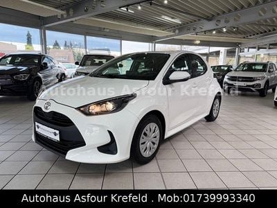 Usata Toyota Yaris Comfort 72 CV (52 kW) 2021 Bianco Utilitaria