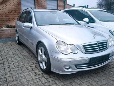 Gebraucht Mercedes C200 Avantgarde 163 PS (119 kW) 2004 Silber Kombi