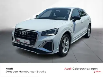 Gebraucht Audi Q2 S-Line 110 PS (80 kW) 2022 Gletscherweiß metallic SUV