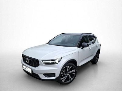 Weiß Gebraucht 2021 Volvo XC40 R-Design SUV | 29.470 € (Guter Preis)