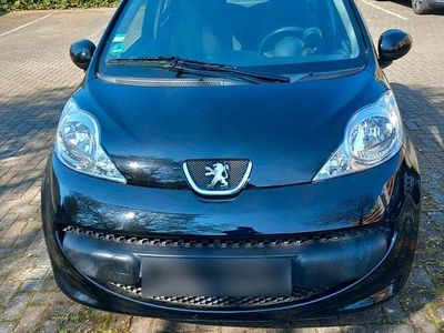 Usata Peugeot 107 86 CV (63 kW) 2006 Nero Utilitaria