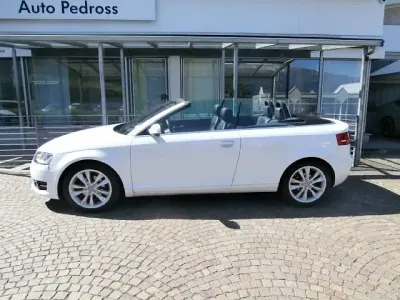 Gebraucht Audi A3 Cabriolet Ambition 105 PS (77 kW) 2011 Weiß Cabrio