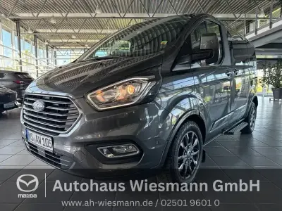 Gebraucht Ford Tourneo Titanium 131 PS (96 kW) 2021 Grau Van / Kleinbus