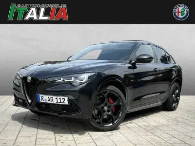 Gebraucht Alfa Romeo Stelvio Competizione 280 PS (205 kW) 2023 Schwarz (nero vulcano) SUV