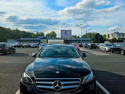 Mercedes E220