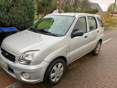 Grau Gebraucht 2005 Subaru Justy Kleinwagen | 1.499 € (Teuer)