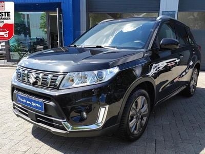 Schwarz (schwarzmet.) Gebraucht 2019 Suzuki Vitara SUV | 15.480 € (Etwas zu teuer)