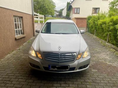Mercedes E220