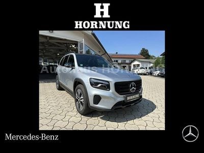Mercedes GLB200