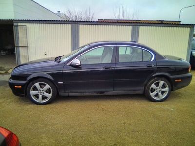 Jaguar X-type