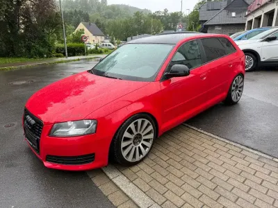 Gebraucht Audi 200 Attraction 200 PS (147 kW) 2008 Rot Limousine