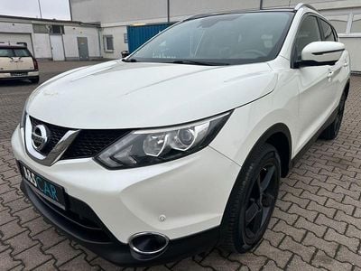 Gebraucht Nissan Qashqai N-Vision 163 PS (119 kW) 2016 Weiß SUV