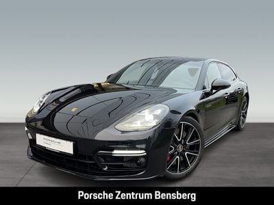 Porsche Panamera 4S
