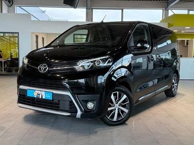 Gebraucht Toyota Proace Verso 177 PS (130 kW) 2019 Black pearl Kombi