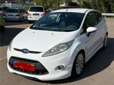 Gebraucht Ford Fiesta Sport 95 PS (69 kW) 2010 Weiß Kleinwagen
