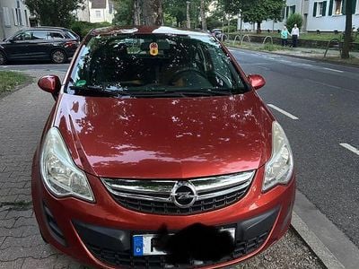 Gebraucht Opel Corsa Color Edition 69 PS (50 kW) 2013 Rot Kleinwagen