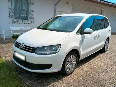 Gebraucht VW Sharan Trendline 140 PS (102 kW) 2010 Weiß Van / Kleinbus