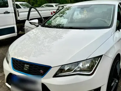 Second-hand Seat Leon 125 CP (91 kW) 2014 Alb Berlinǎ