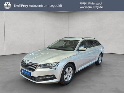 Gebraucht Skoda Superb Ambition 150 PS (110 kW) 2023 Silber Kombi