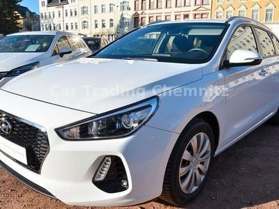 Gebraucht Hyundai i30 140 PS (102 kW) 2018 Weiß Kombi
