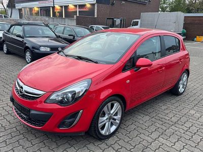 Usado Opel Corsa Innovation 120 HP (88 kW) 2014 Vermelho Citadino