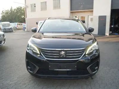Gebraucht Peugeot 5008 Business-Line 131 PS (96 kW) 2018 Schwarz SUV
