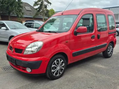 Gebraucht Renault Kangoo Privilege 95 PS (69 kW) 2005 Rot Van / Kleinbus