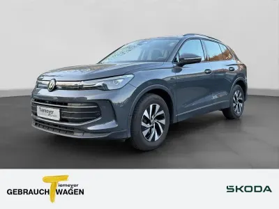 Gebraucht VW Tiguan IQ Drive 150 PS (110 kW) 2024 Grau SUV