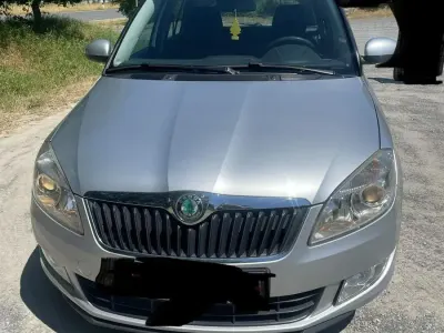 Gebraucht Skoda Fabia 90 PS (66 kW) 2010 Silber Kombi