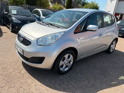 Używany Kia Venga Edition 7 90 KM (66 kW) 2013 Srebrny Hatchback