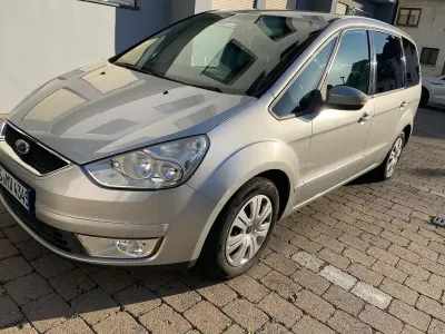 Gebraucht Ford Galaxy Trend 160 PS (117 kW) 2009 Schwarz Van / Kleinbus