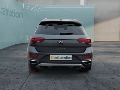 Usado VW T-Roc Pro 150 HP (110 kW) 2024 Cinzento SUV