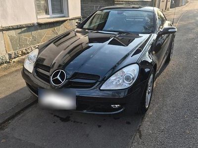 Second-hand Mercedes SLK200 163 CP (119 kW) 2006 Negru Cabrio