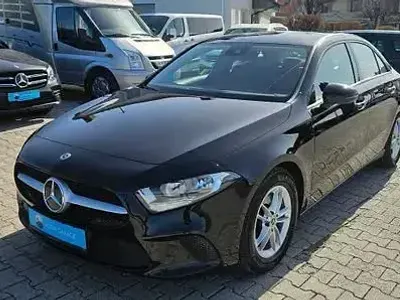 Gebraucht Mercedes A200 150 PS (110 kW) 2022 Schwarz Limousine