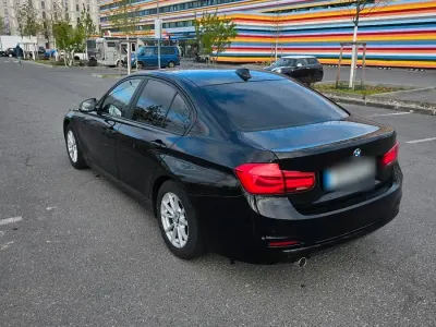 Gebraucht BMW 318 Comfort Edition 136 PS (100 kW) 2018 Schwarz Limousine