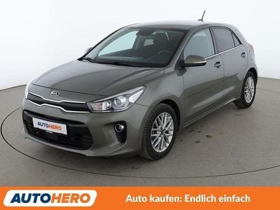 Usata Kia Rio Spirit 101 CV (74 kW) 2017 Verde Utilitaria