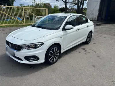 Gebraucht Fiat Tipo Easy 120 PS (88 kW) 2017 Weiß Limousine