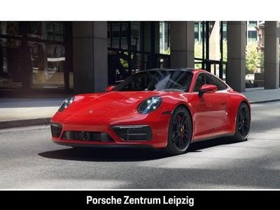 Porsche 911 Carrera 4 GTS