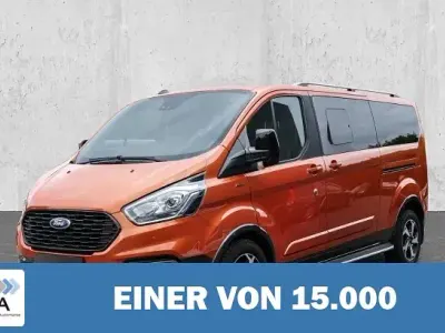 Gebraucht Ford Tourneo Custom Active 150 PS (110 kW) 2023 Orange metallic Van