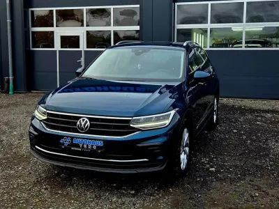 Gebraucht VW Tiguan R 150 PS (110 kW) 2020 Nightshade blue SUV