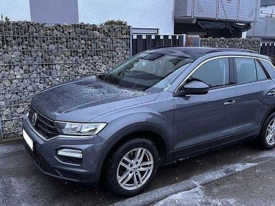 Grau Gebraucht 2019 VW T-Roc SUV | 16.200 € (Fairer Preis)