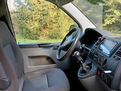 Gebraucht VW T5 131 PS (96 kW) 2007 Grau Van