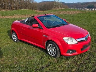 Gebraucht Opel Tigra 90 PS (66 kW) 2005 Rot Cabrio