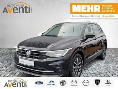 Gebraucht VW Tiguan Life 150 PS (110 kW) 2022 Schwarz SUV